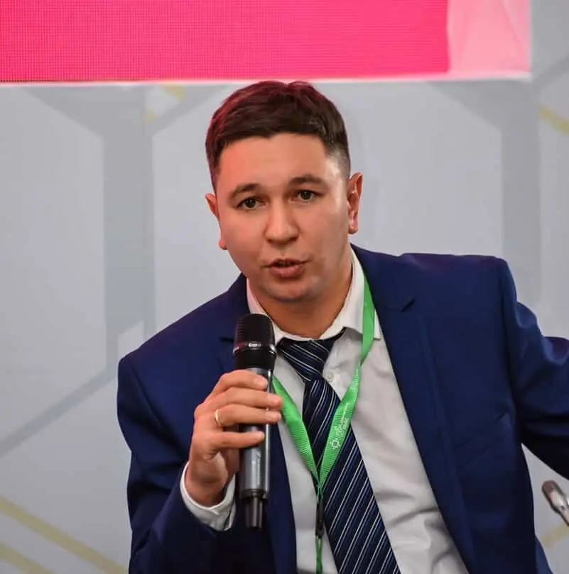 Руслан Асаубаев
