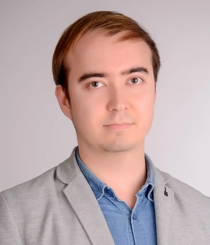 Муслим Хасенов